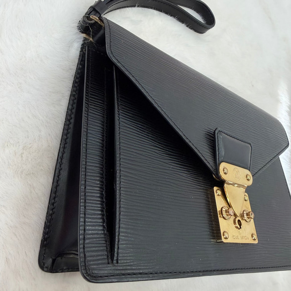 Louis Vuitton Black Epi Dragonne Clutch - Picture 6 of 12